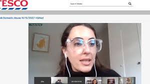 Phoebe Crowder's Instagram, Twitter & Facebook