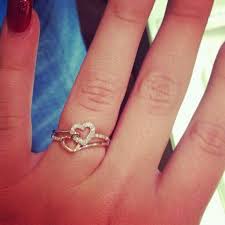 Very Cute Promise Ring Cute Promise Rings Gold Ring Designs Gold Finger Rings