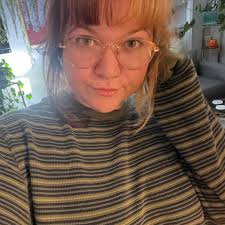 What can I feed my sick 12-week-old kitten that won't eat?