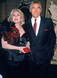 Apr 12, 2021 · adoption durch prinz frederic. Zsa Zsa Gabor S Will Husband Prince Frederic Von Anhalt Gets Everything People Com