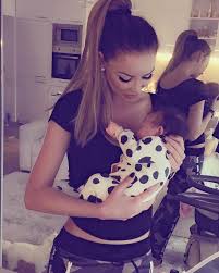 Mama biancai, madi dragusanu a dat de inteles ca fata sa ar putea purta in pantece copilul lui victor slav! Bianca DrÄƒguÈ™anu Vrea SÄƒ RÄƒmanÄƒ Din Nou InsÄƒrcinatÄƒ Vreau SÄƒ Mai Am Doi BÄƒieÈ›i Dcnews