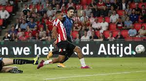 Two weeks ago, the german trainer stated that ihattaren, who started preparations slimmed down, had to improve on many points to qualify for a basic place. Who Is Mohamed Ihattaren Psv S Teenage Prodigy Making Eredivisie His Playground Goal Com