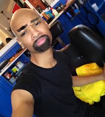 Goodnight!✨ @jkbarberswag8 stache'd me out using @beard.queen 's Magic chin  crack!👇🏽🙌 ———————————————————————-  https://www.facebook.com/lovemonkey585/