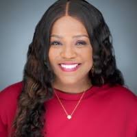 Tabitha Lloyd's Instagram, Twitter & Facebook