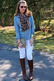 Can I Wear White Jeans After Labor Day Yes You Can And Here S How In 2020 How To Wear White Jeans Casual Winter Outfits Cute Outfits With Leggings