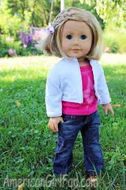 The flower in her hair! Americangirlfan Quick And Easy Back To School Doll Hairstyles American Girl Doll Hairstyle Triple American Girl Doll Hairstyles Doll Hair Doll Hair Detangler