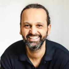 𝖧𝗂 𝖥𝗋𝗂𝖾𝗇𝖽𝗌. 𝖬𝗒 𝖼𝗈𝗇𝗍𝗋𝖺𝖼𝗍 𝗂𝗌 𝗐𝗋𝖺𝗉𝗉𝗂𝗇𝗀 𝗎𝗉  𝗌𝗈𝗈𝗇, 𝖺𝗇𝖽 𝖨'𝗆 𝗈𝗇 𝗍𝗁𝖾 𝗁𝗎𝗇𝗍 𝖿𝗈𝗋 𝗆𝗒 𝗇𝖾𝗑𝗍 𝖻𝗂𝗀  𝖼𝗁𝖺𝗅𝗅𝖾𝗇𝗀𝖾. 𝖨'𝗆 𝗅𝗈𝗈𝗄𝗂𝗇𝗀 𝗍𝗈 𝗁𝖾𝗅𝗉…