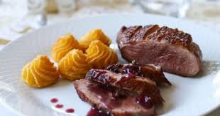Magret De Canard Sauce Pinot Noir Pour Les Fetes Recette Par La Cuisine D Adeline Magret De Canard Recettes De Cuisine Recette Cuisine Italienne