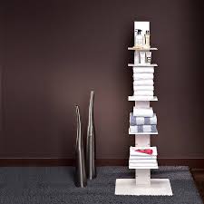 Bbb italia maakt terecht deel uit van de geschiedenis van het italiaanse design, gecreëerd door prestigieuze ontwerpers zoals gio ponti, jasper morrison, harri koskinen, enrico davide bona. Myareadesign Library Sapiens Bbb Italia By Bruno Facebook