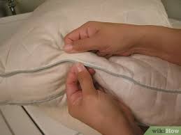 Untuk bantal berisi busa sebaiknya dicuci menggunakan tangan. 3 Cara Untuk Mencuci Bantal Bulu Wikihow