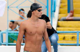 Duminică seara, la roma, înotătorul david popovici a obținut medalia de aur în proba de 50 metri liber, din cadrul campionatului european de natație, acesta terminând cursa cu timpul de 22'22. Ce Inot Juniori David Popovici A Cucerit Medalia De Aur In Proba De 200 M Liber Hotnews Mobile