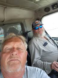 Hello. Mike here. Old hippy and full time beach bum living in Port Aransas,  Tx.