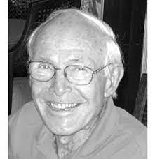 Leonard Cox's Instagram, Twitter & Facebook