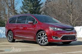 It also provides superb visibility, making the pacifica a breeze to maneuver. Car Shopping And Car Culture Web2carz Mobile