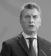 Emotivo homenaje a vecinos italianos por su trabajo y contribución al  desarrollo de la ciudad