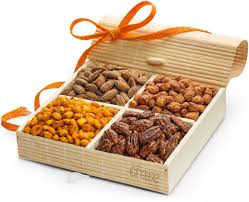 Simplycrave Gourmet Food Nuts Gift Basket You Can Get Additional Details At The Image Link Note Amazon Affilia Healthy Food Gifts Nut Gift Basket Nuts Gift