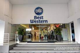 For a fee, guests can enjoy buffet breakfast daily from 6:30 am to 10:30 am. Chasing Food Dreams Best Western I City Shah Alam Hotel Staycation