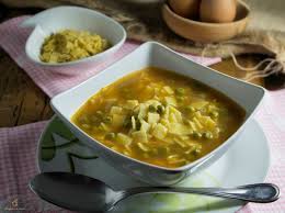 Pasta secca (dried pasta), pasta fresca (fresh pasta), pasta all'uovo (egg pasta), pasta ripiena (filled pasta or. Quadrucci Con Piselli In Brodo Ricetta Pasta Fresca