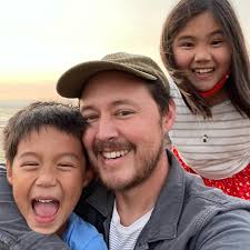 This Proud Dad moment is brought to you by Eyebrow Daughter, aka Claire  Horsepower, aka @ellies_garage. Ellie did a wonderful job playing this  cutie (designed by @_rebchan). Ellie even played a minor