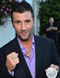 Wayne McCullough says first loss is hardest to take as Carl Frampton falls  to first defeat in Vegas