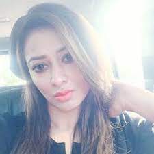 Entdecke rezepte, einrichtungsideen, stilinterpretationen und andere ideen zum ausprobieren. 14 Bella Vohra Ideas Bella Profile Picture For Girls Sunglasses Women