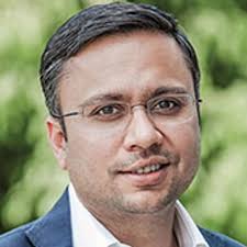 This Kanpur-based doctor-entrepreneur's bandage business is in the pink of  health