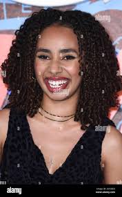 Mia lewis hi-res stock photography and images