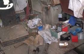 Gheorghe dincă şi a pierdut cumpătul miercuri după amiază în faţa magistraţilor curţii de apel craiova şi a început să plângă după gheorghe dincă a recunoscut că le a ucis pe alexandra măceșanu și luiza melencu. Aici A Murit Alexandra Criminalul Din Caracal I A Aruncat Bijuteriile In Oras