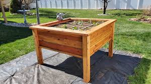 Get free plans at bonnie plants. Remodelaholic How To Build A Raised Garden Bed For Square Foot Gardening And More