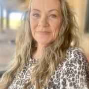 TRESSA'S HAIR DESIGN