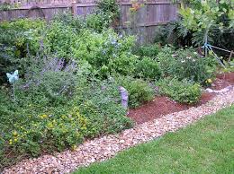 Edging Cottage Garden Forum Gardenweb Cottage Garden Cottage Garden Borders Cottage Garden Plants