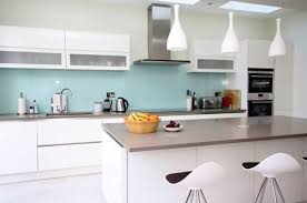 Planning to renovate your kitchen but have no idea where to start? Glass Splashbacks London With Images Glass Splashbacks Kitchen Handleless Kitchen Kitchen Splashback Designs