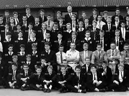 Aberdare Boys Comprehensive School: Upper School Panoramic Photograph 1990  with names