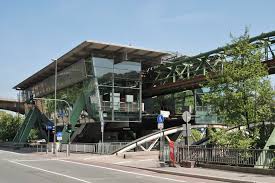 Wir haben 731 feriendomizile gefunden. Schwebebahnstation Zoo Stadion Wikipedia