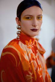 The 8 Top Beauty Trends Spotted At Fashion Week Fall Winter 2020 2021 Beauty Trends Halloween Women Makeup Red Lips Makeup Look