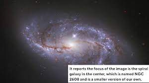 Mirando profundamente en el universo, el telescopio espacial hubble capta un vistazo de las numerosas estructuras en los brazos que se extienden alrededor de esta. Nasa Reveals A Surprise In Hubble Image Video Dailymotion