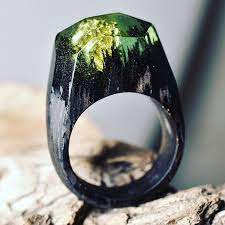 Beautiful Handmade Rings Reveal Stunning Miniature Worlds Inside