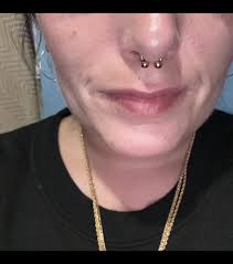 HorseShoe Barbell Piercing