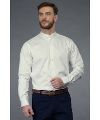 Täglich neue mode & styles! Off White Shirt Navy Blue Pants