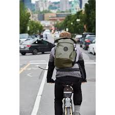 Vente en ligne d'accessoires de sport et d'activites d'exterieur (en ville et montagne) : Sac A Dos Vert 10 Po X 7 Po X 25 5 Po Par Marin Collection Bg103gr Rona