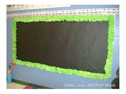 Now you want to make sure that you roll it so that it goes this way. How To Make A Scrunchy Border Peace Love And First Grade