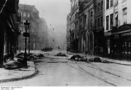 Buchen sie ihren mietwagen heute auf dem größtem mietwagenportal der welt. Datei Bundesarchiv Bild 183 R05147 Frankreich Lille Nach Kampfen Jpg Wikipedia