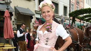 @stefan_effenberg_official posted on their instagram profile: Stolzer Opa Stefan Effenbergs Tochter Ist Mutter Geworden Promiflash De