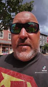 Barstool Pizza Review