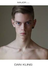 Show Package Paris S/S 11 Major