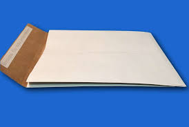 L'enveloppe kraft à soufflet permet de contenir aussi bien des dossiers volumineux que lourds. Enveloppe Pochette B4 A Soufflet Duplex 229 X 330 30 Fond Pince