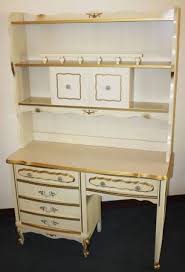 Vintage Classic French Provincial Bonnet By Sears Bedroom Set Vintage Girls Rooms French Country Bedrooms French Provincial Furniture