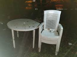 But if you have better things to do, a pressure washer speeds up all sorts of. Plastic Garden Table And Chairs In Sevenoaks Fur 15 00 Zum Verkauf Shpock De