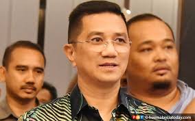 Blok kerajaan memiliki 114 kerusi parlimen. Azmin Antara Hadir Mesyuarat 4 Jam Ppbm Free Malaysia Today Fmt