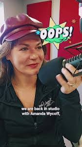 Amanda Moorehead's Instagram, Twitter & Facebook